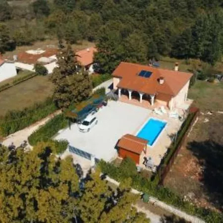Zahtila * Labin (Istria)