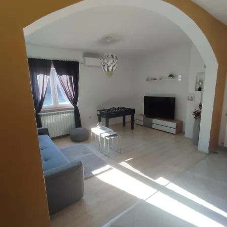 Zahtila * Labin (Istria)
