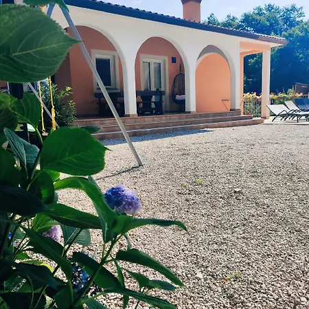 Zahtila Villa